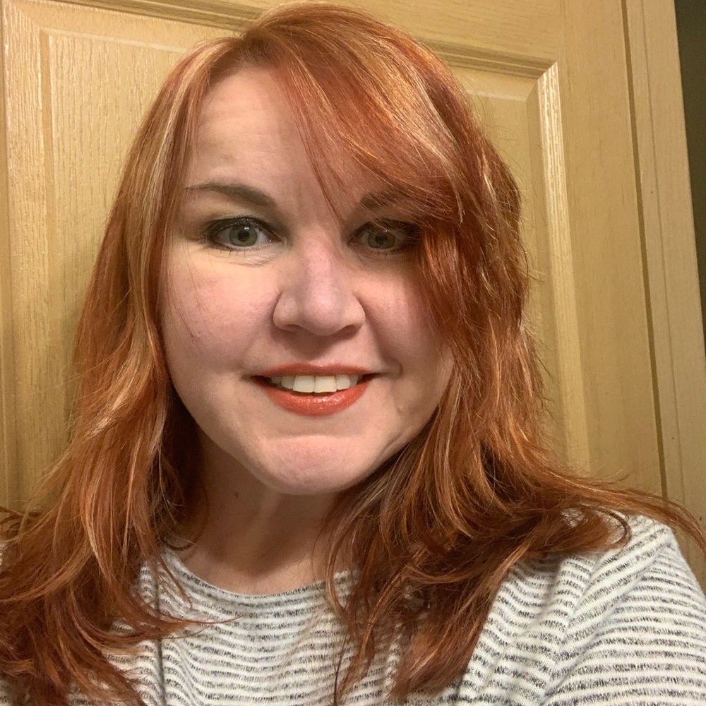 Meet your Posher, Carrie